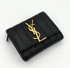 イブサンローランSaint Laurent YSL 三つ折り財布 ウォレットのサムネイル