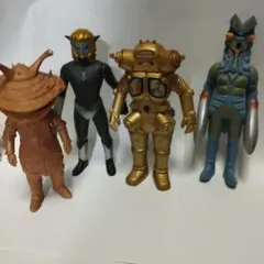 ウルトラマンシリーズ 怪獣フィギュア4体セット