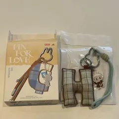 ラブブ アルファベット H