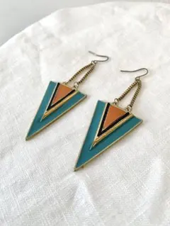 Item thumbnail for item ba821eb5-791d-49b1-a576-a316967a23e5