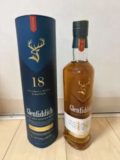 Glenfiddich 30年 700ml ウイスキー正規品 古酒 希少品 - メルカリ