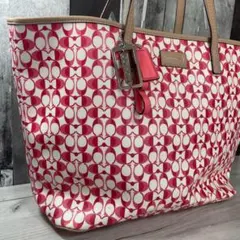 COACH　PVC　トートバッグ　A3収納　通勤通学　肩掛け可能 F25673