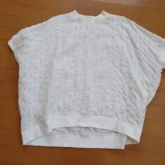 D*g*y 　クリーム色　半袖トップス Mサイズ