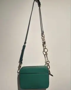 CHARLES & KEITH グリーン　ショルダーバッグ