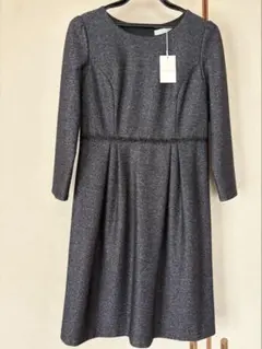 【新品未使用タグ付き】any SiS オンワード樫山ひざ丈グレーワンピース