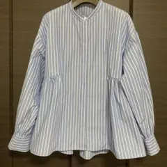 青と白のストライプギャザー フレアシルエット長袖シャツ(OPAQUE.CLIP)