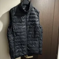 ユニクロ　ウルトラライトダウンベスト