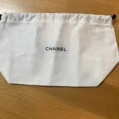 CHANEL ホワイトドローストリングバッグ