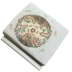 ユ377名古屋帯 銀通 唐草花柄 蝶 正绢 着物帯　仕立て上り