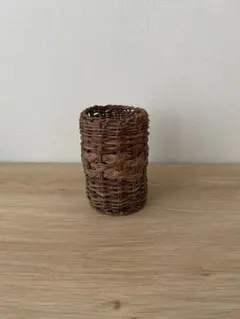 天然蔓編み 小物入れ ペン立て 花器風