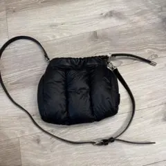 【極美品】モンクレール　ショルダーバッグ　レジェール　スモール　ダウン　ブラック MONCLER モンクレール ショルダーバッグ LEGERE 5L00012 M2170 999