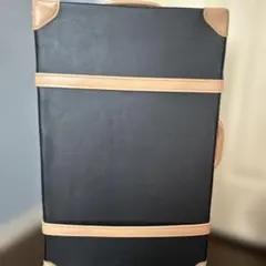 Item thumbnail for item 74e92047-e82b-4022-85cc-203a56140771