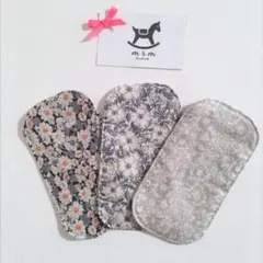 1642 リバティ　ハンカチ　ハンドメイド　キッズ　子供用　ガーゼハンカチ