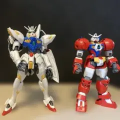 MGSD ガンダムバルバトス デスティニーガンダム 組立済・ジャンク品