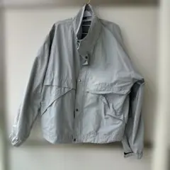 グレー ナイロン ジャケット