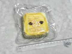 海外スクイーズ 牛ケーキ 水感