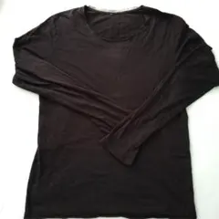 メンズ黒の長袖カットソー