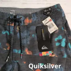 Quiksilver　サーフショーツ　水着　海パン　サイズ30