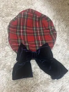 【クティールとレトロ】ベロアリボンチェックベレー帽　レッド