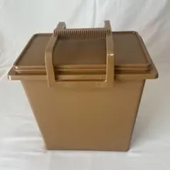 Item thumbnail for item 7fa030b1-b1e4-4c34-96cc-37d188fbb7d9