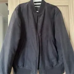 r*u様 UNIQLO ブラック ジャンパー Lサイズ