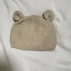 《新品未使用品》ベージュ耳付きニット帽 36-40cm