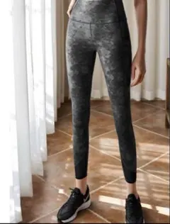 Item thumbnail for item a8ca4925-0722-426d-97f2-9993e6c903c7