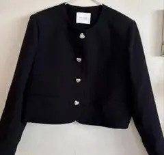 ノーカラージャケット 黒 レディース ブラック ハートボタン付