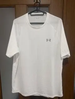 Under Armour ホワイト Tシャツ