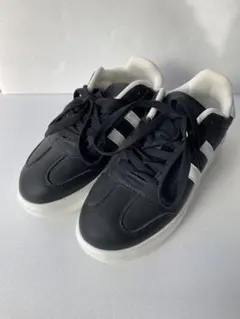 ブラック/スニーカー