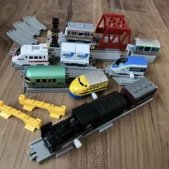 カプセルプラレール 車両セット レール付き