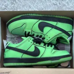 Nike Dunk SB グリーン/ブラック パワーパフガールズ