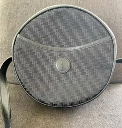 Item thumbnail for item fbcb5972-3dad-4b2e-a49d-e3a8316472ee