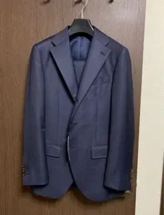 Y4新品未使用！極上高級イタリアREDAウール100%ネイビー無地3ピーススーツ