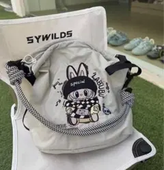 Labubuラブブ　マフラーキャラクター刺繍エコバッグ