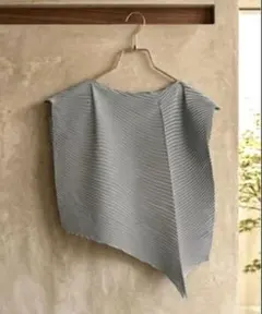ISSEY MIYAKE 変形トップスのサムネイル