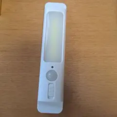 センサー LEDライト 電池式 フットライト