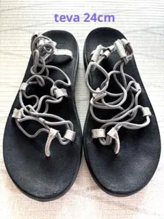 テバ サンダル センチ レディース W7サイズ 24cmシルバー Teva