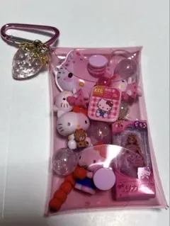 ガチャ詰めポーチ　詰め合わせハローキティ