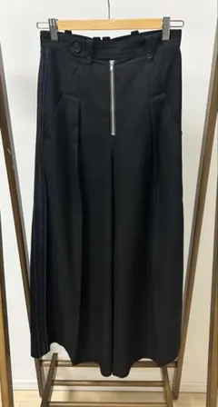 ユナイテッドトウキョウ/サイドラインワイドパンツ/ネイビー