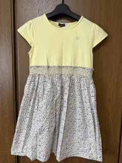 BeBe 半袖 花柄ワンピース