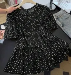 ドット柄 フリルネック 半袖ブラウス