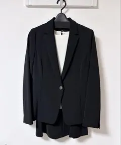 葉っぱ様専用　【新品　未使用】INDIVI ブラック スーツジャケット40