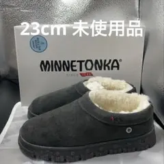 【未使用品】MINNETONKA ミネトンカ　NEVA ボアスリッポン 23cm