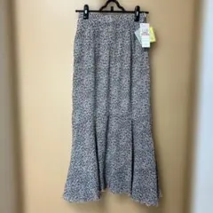 【未使用】しまむら　ディアフル　花柄プリーツロングスカート　Mサイズ