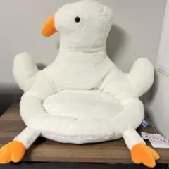 【新品未使用】 アヒルさんのチェアぐるみ 白 ぬいぐるみ クッション