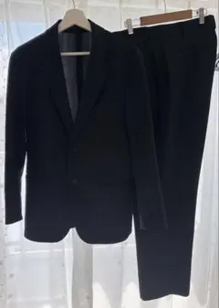 UNIQLO セットアップ スーツ ネイビー Lサイズ　感動ジャケット　メンズのサムネイル