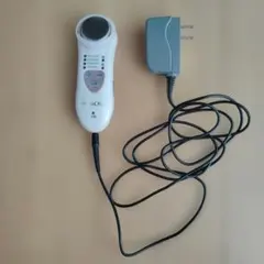 HITACHI　HadaCRiE　CM-N810　美顔器　本体　充電器　ジャンクのサムネイル