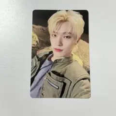 Item thumbnail for item dca3f97e-1f47-4321-884a-1b2adca06838