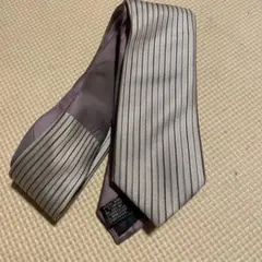 BRICK HOUSEシルバーとパープルのストライプネクタイ